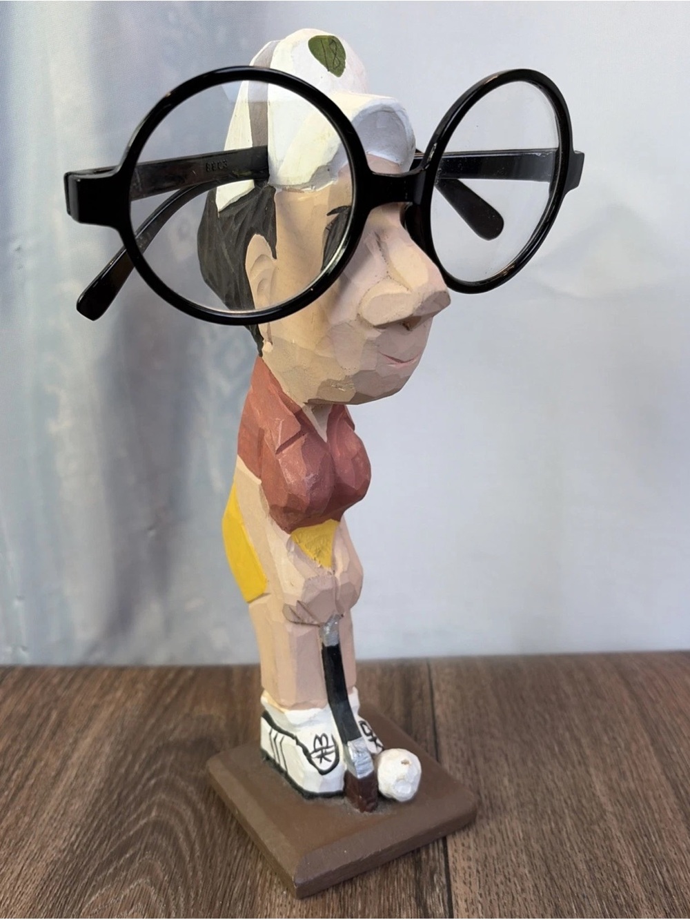Peepers Hand Carved & Painted Wooden Female Golfer Eyeglass Holder Kitschy